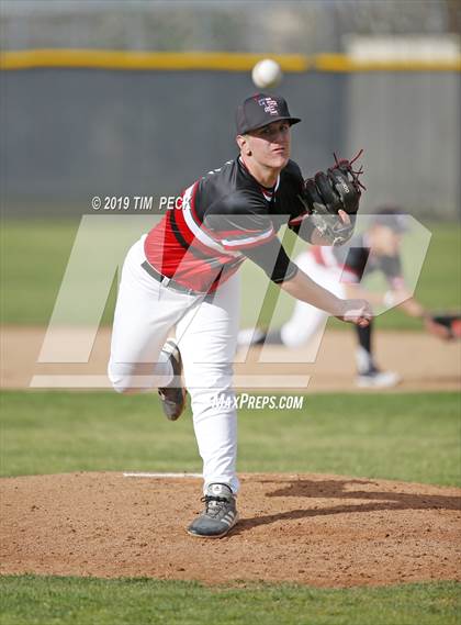 Thumbnail 3 in Brea Olinda @ Tustin photogallery.