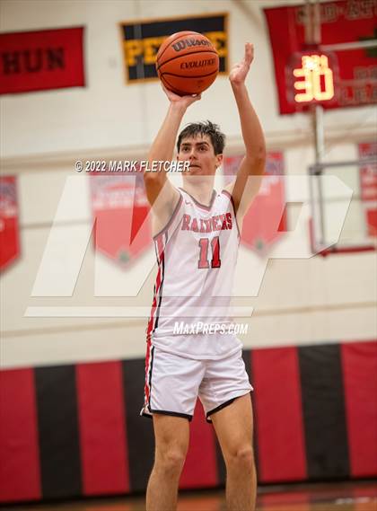 Thumbnail 3 in Pennington @ Hun photogallery.
