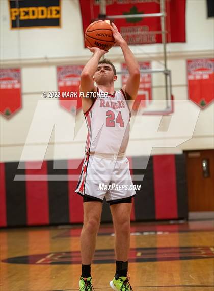 Thumbnail 2 in Pennington @ Hun photogallery.
