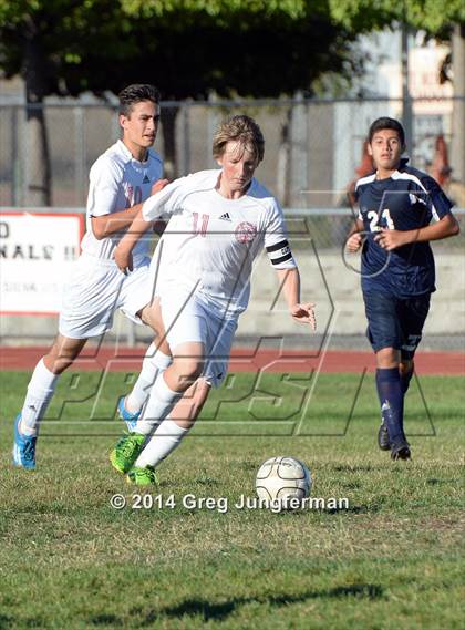 Thumbnail 3 in JV: Rancho Cotate @ Cardinal Newman photogallery.