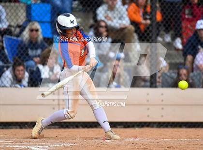 Thumbnail 2 in Legend vs. Columbine (CHSAA 5A State Final Game) photogallery.