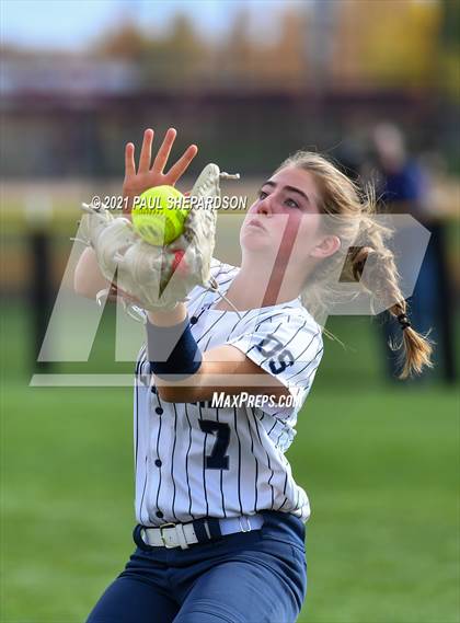 Thumbnail 1 in Legend vs. Columbine (CHSAA 5A State Final Game) photogallery.