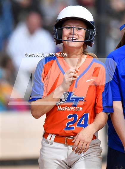 Thumbnail 3 in Legend vs. Columbine (CHSAA 5A State Final Game) photogallery.
