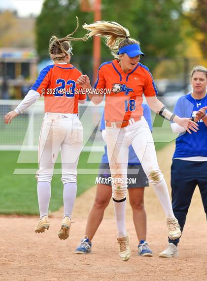 Thumbnail 3 in Legend vs. Columbine (CHSAA 5A State Final Game) photogallery.