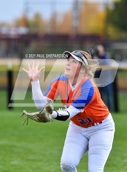 Thumbnail 2 in Legend vs. Columbine (CHSAA 5A State Final Game) photogallery.