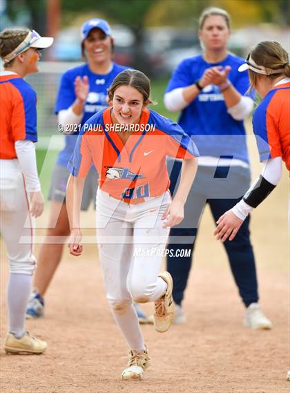 Thumbnail 2 in Legend vs. Columbine (CHSAA 5A State Final Game) photogallery.