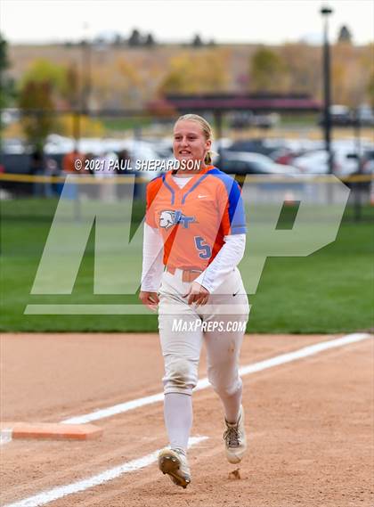 Thumbnail 1 in Legend vs. Columbine (CHSAA 5A State Final Game) photogallery.