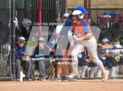 Thumbnail 3 in Legend vs. Columbine (CHSAA 5A State Final Game) photogallery.
