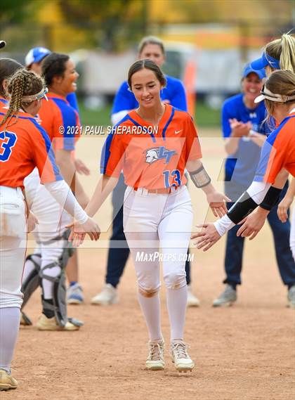 Thumbnail 1 in Legend vs. Columbine (CHSAA 5A State Final Game) photogallery.