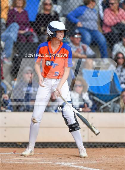 Thumbnail 3 in Legend vs. Columbine (CHSAA 5A State Final Game) photogallery.