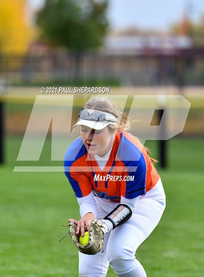 Thumbnail 2 in Legend vs. Columbine (CHSAA 5A State Final Game) photogallery.