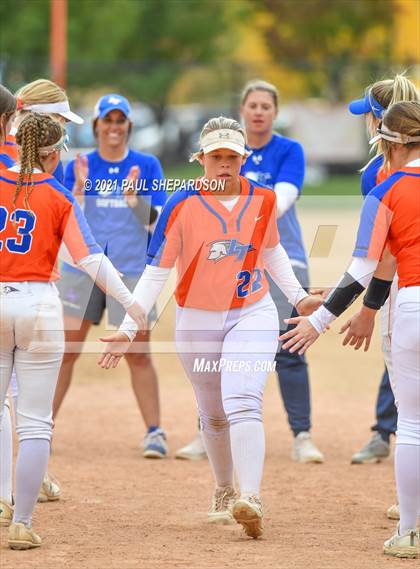 Thumbnail 3 in Legend vs. Columbine (CHSAA 5A State Final Game) photogallery.