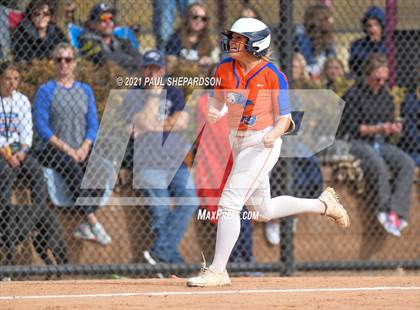 Thumbnail 2 in Legend vs. Columbine (CHSAA 5A State Final Game) photogallery.