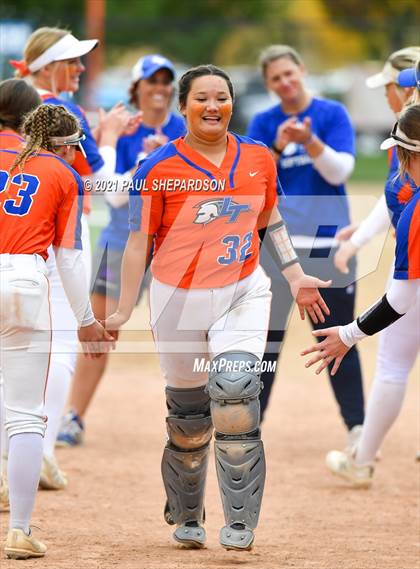 Thumbnail 3 in Legend vs. Columbine (CHSAA 5A State Final Game) photogallery.