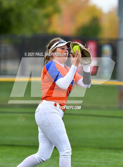 Thumbnail 1 in Legend vs. Columbine (CHSAA 5A State Final Game) photogallery.