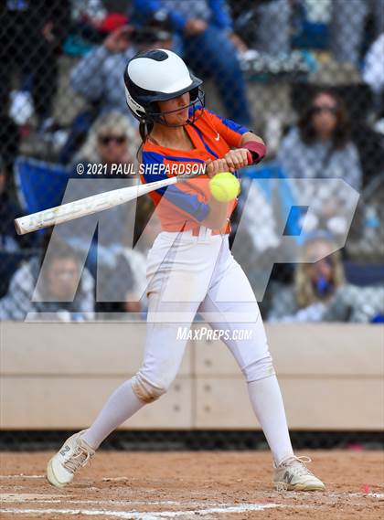 Thumbnail 2 in Legend vs. Columbine (CHSAA 5A State Final Game) photogallery.