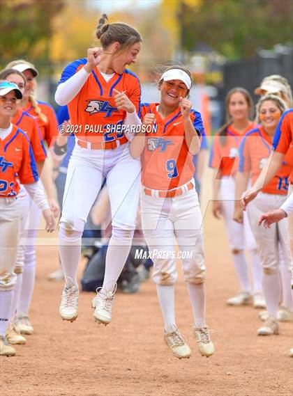 Thumbnail 1 in Legend vs. Columbine (CHSAA 5A State Final Game) photogallery.