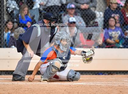 Thumbnail 2 in Legend vs. Columbine (CHSAA 5A State Final Game) photogallery.