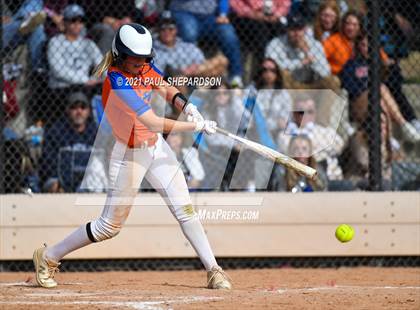 Thumbnail 3 in Legend vs. Columbine (CHSAA 5A State Final Game) photogallery.