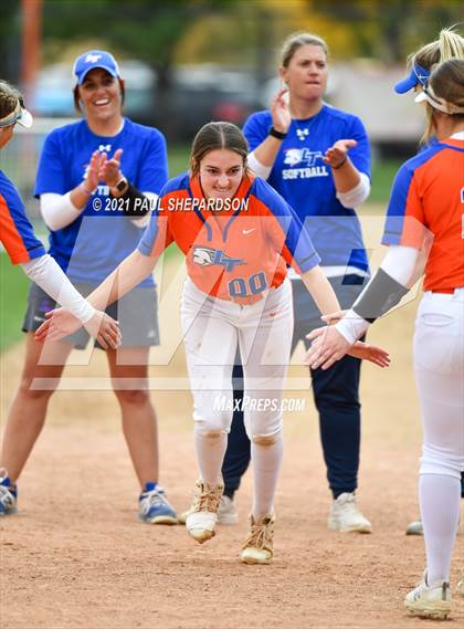 Thumbnail 1 in Legend vs. Columbine (CHSAA 5A State Final Game) photogallery.