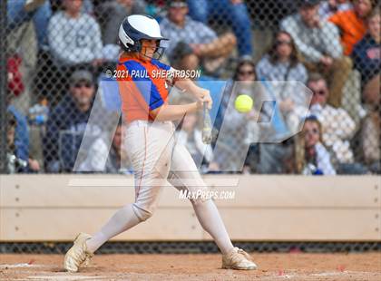 Thumbnail 1 in Legend vs. Columbine (CHSAA 5A State Final Game) photogallery.