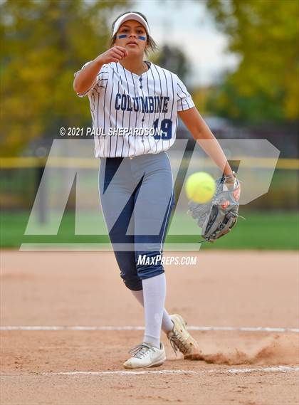 Thumbnail 1 in Legend vs. Columbine (CHSAA 5A State Final Game) photogallery.