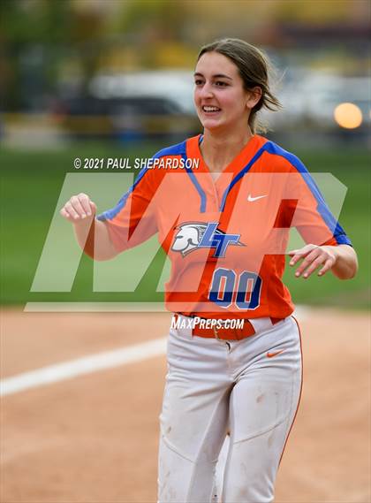 Thumbnail 3 in Legend vs. Columbine (CHSAA 5A State Final Game) photogallery.