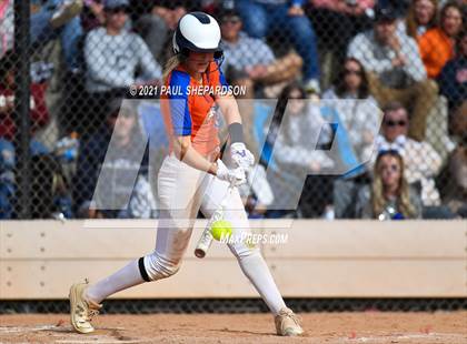 Thumbnail 2 in Legend vs. Columbine (CHSAA 5A State Final Game) photogallery.