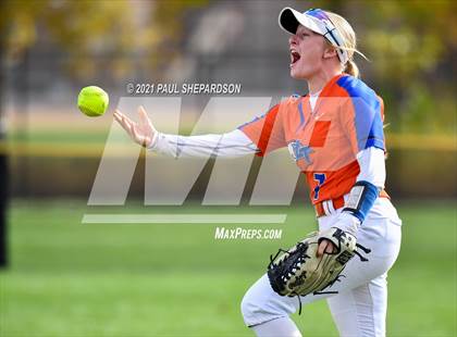 Thumbnail 1 in Legend vs. Columbine (CHSAA 5A State Final Game) photogallery.