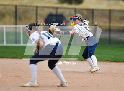 Thumbnail 3 in Legend vs. Columbine (CHSAA 5A State Final Game) photogallery.