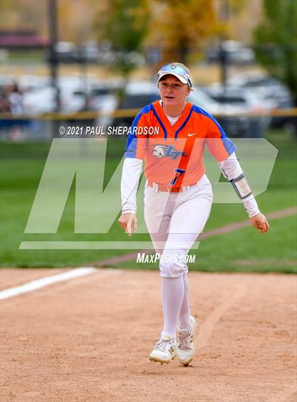 Thumbnail 2 in Legend vs. Columbine (CHSAA 5A State Final Game) photogallery.