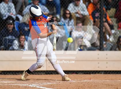 Thumbnail 2 in Legend vs. Columbine (CHSAA 5A State Final Game) photogallery.