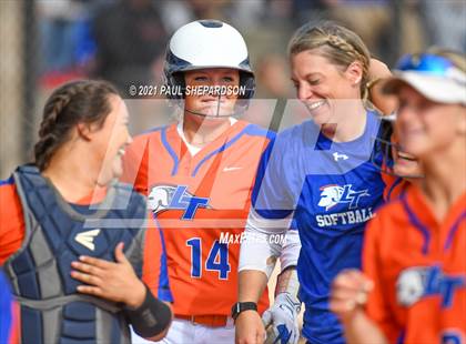 Thumbnail 1 in Legend vs. Columbine (CHSAA 5A State Final Game) photogallery.