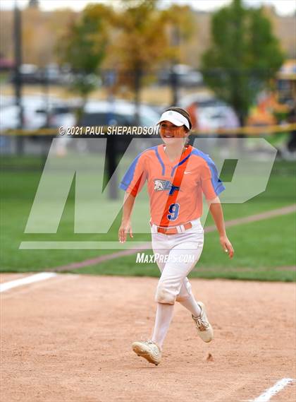 Thumbnail 1 in Legend vs. Columbine (CHSAA 5A State Final Game) photogallery.