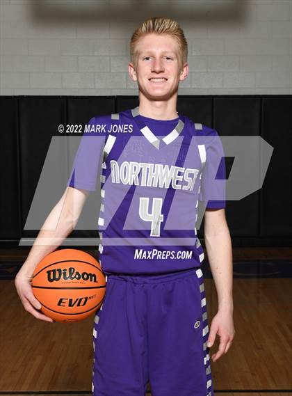 Thumbnail 2 in Northwest Christian - Team Pictures photogallery.