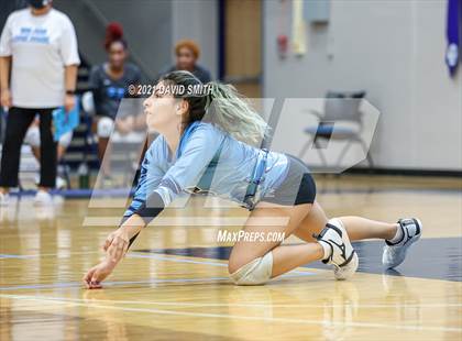 Thumbnail 2 in Smithville @ Oak Park photogallery.