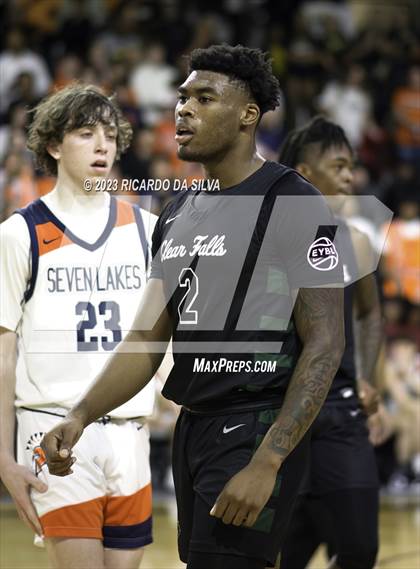 Thumbnail 3 in Seven Lakes vs Clear_Falls (UIL 6A Region 3 & 4 Regional Semifinal) photogallery.