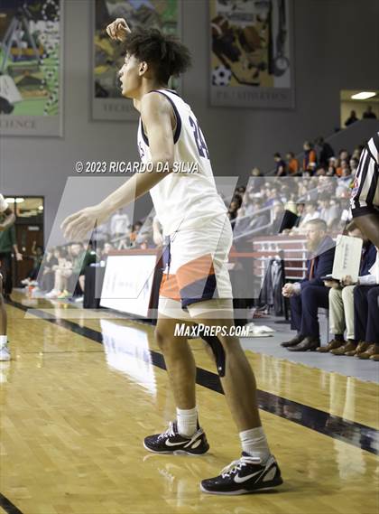 Thumbnail 1 in Seven Lakes vs Clear_Falls (UIL 6A Region 3 & 4 Regional Semifinal) photogallery.