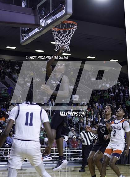 Thumbnail 1 in Seven Lakes vs Clear_Falls (UIL 6A Region 3 & 4 Regional Semifinal) photogallery.