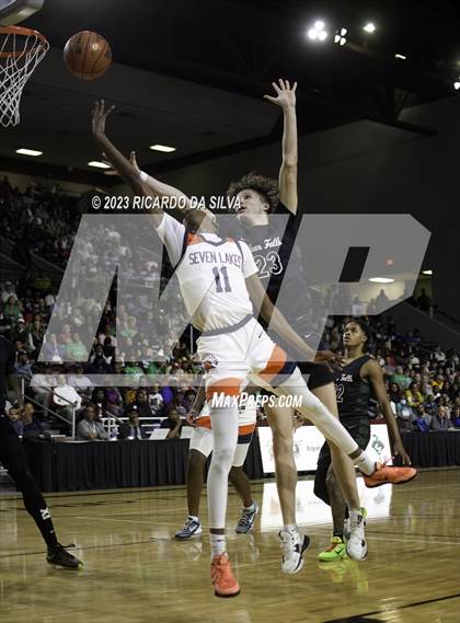 Thumbnail 2 in Seven Lakes vs Clear_Falls (UIL 6A Region 3 & 4 Regional Semifinal) photogallery.