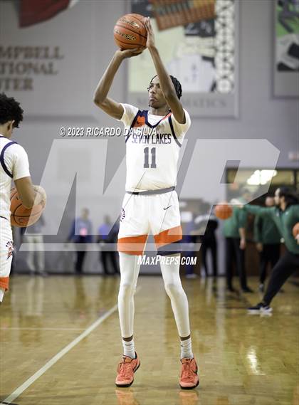 Thumbnail 1 in Seven Lakes vs Clear_Falls (UIL 6A Region 3 & 4 Regional Semifinal) photogallery.