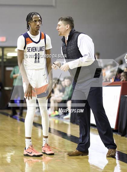 Thumbnail 3 in Seven Lakes vs Clear_Falls (UIL 6A Region 3 & 4 Regional Semifinal) photogallery.