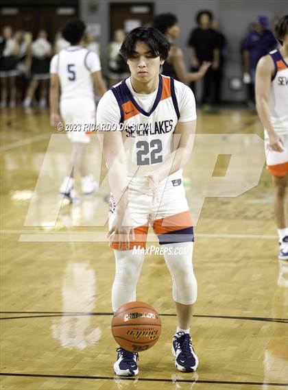 Thumbnail 2 in Seven Lakes vs Clear_Falls (UIL 6A Region 3 & 4 Regional Semifinal) photogallery.