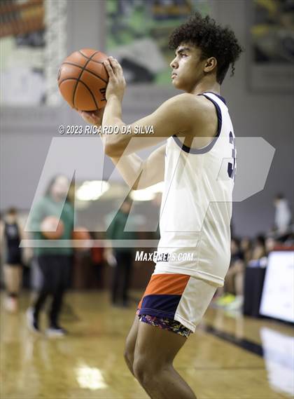 Thumbnail 1 in Seven Lakes vs Clear_Falls (UIL 6A Region 3 & 4 Regional Semifinal) photogallery.