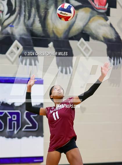 Thumbnail 3 in Brownwood @ Lampasas photogallery.