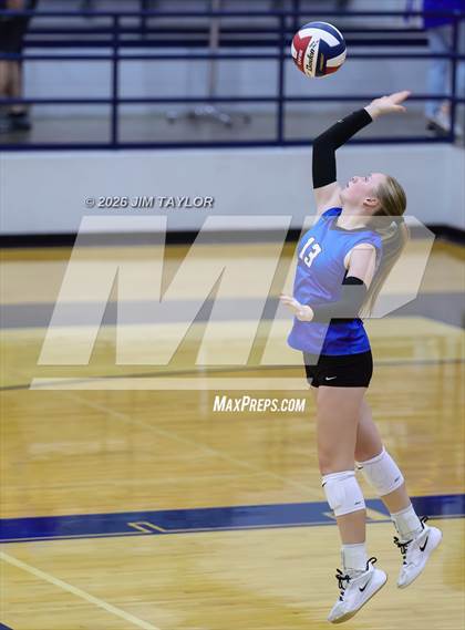 Thumbnail 2 in JV: Eagle Mountain @ Peaster photogallery.