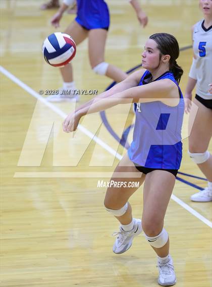 Thumbnail 2 in JV: Eagle Mountain @ Peaster photogallery.