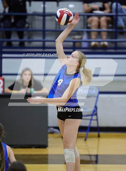 Thumbnail 2 in JV: Eagle Mountain @ Peaster photogallery.