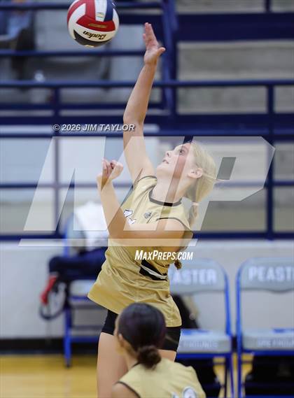 Thumbnail 1 in JV: Eagle Mountain @ Peaster photogallery.