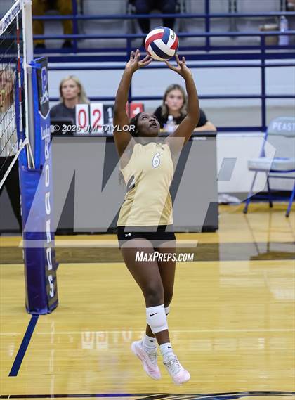 Thumbnail 2 in JV: Eagle Mountain @ Peaster photogallery.